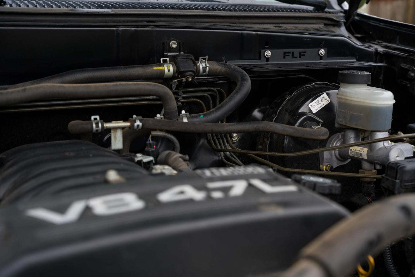Universal Electronics Tray First Gen Tundra/Sequoia