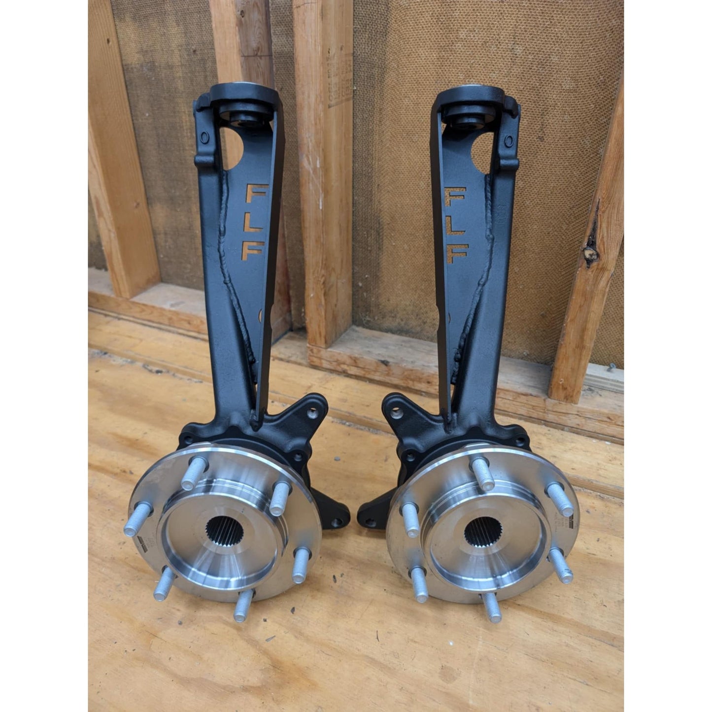 2004-2006 Tundra Sequoia Built Spindles *Big Ball Joint*
