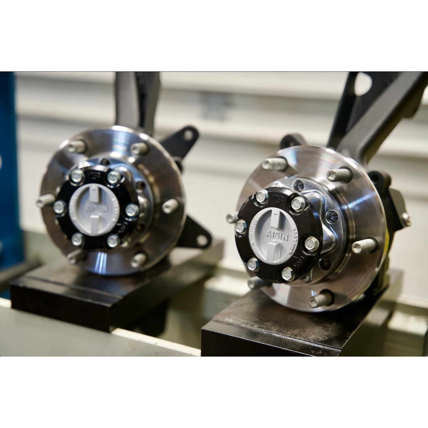 Manual Hub 1st Gen Tacoma, 3rd Gen 4Runner, Early 1st Gen Tundra and Sequoia Built Spindles